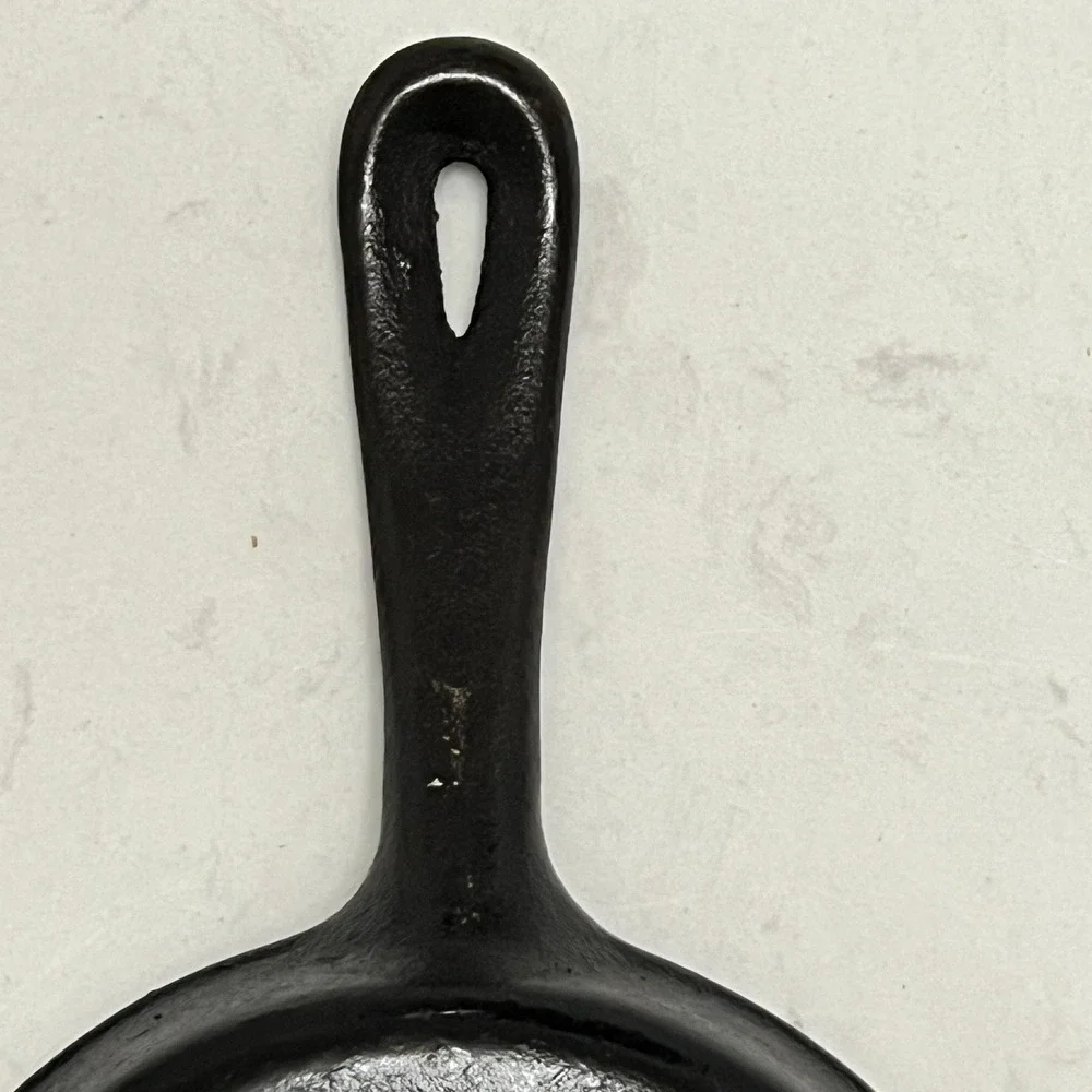 Wagner's 1891 Original Cast Iron Skillet‎ 6 1/2